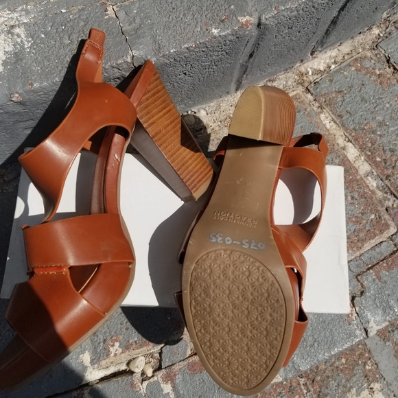 Kenneth Reaction - Picture 2 of 2